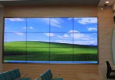 长阳液晶拼接屏的另类用法。